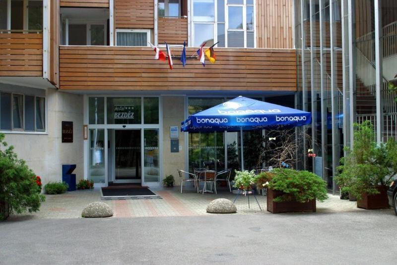 Hotel Bezdez Staré Splavy Extérieur photo